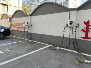新鄉物業建設中路充電站